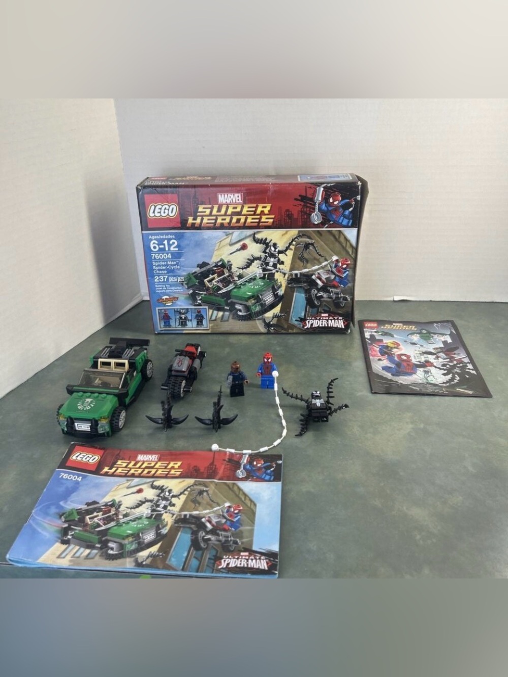 LEGO MARVEL SUPER HEROES 76004 Spider-Cycle Chase RETIRED Set Venom Nick Fury